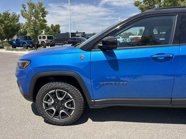 new 2025 Jeep Compass car, priced at $33,022