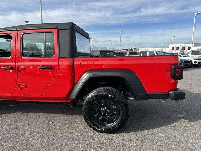 new 2023 Jeep Gladiator car, priced at $39,876