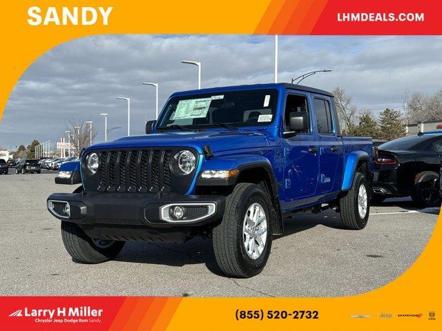 new 2023 Jeep Gladiator car, priced at $43,977