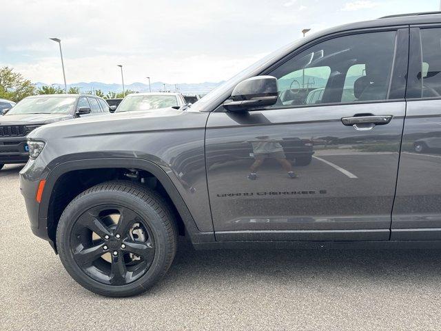 new 2025 Jeep Grand Cherokee L car, priced at $48,513