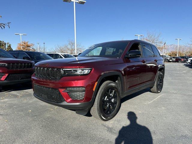 new 2025 Jeep Grand Cherokee car, priced at $46,025