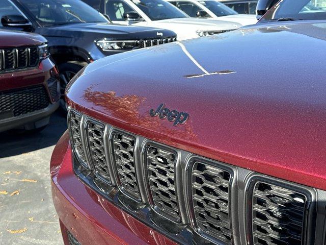 new 2025 Jeep Grand Cherokee car, priced at $46,025