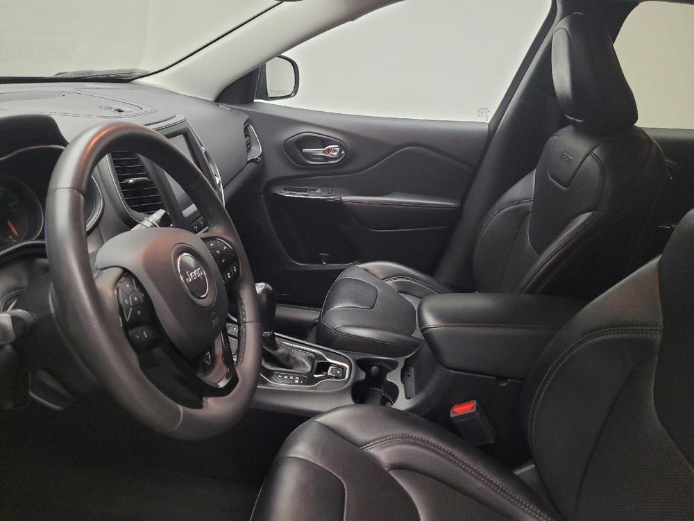 used 2023 Jeep Cherokee car, priced at $24,395