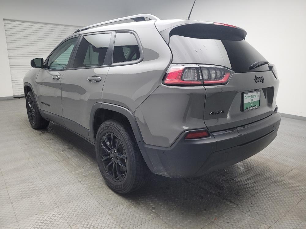used 2023 Jeep Cherokee car, priced at $24,395