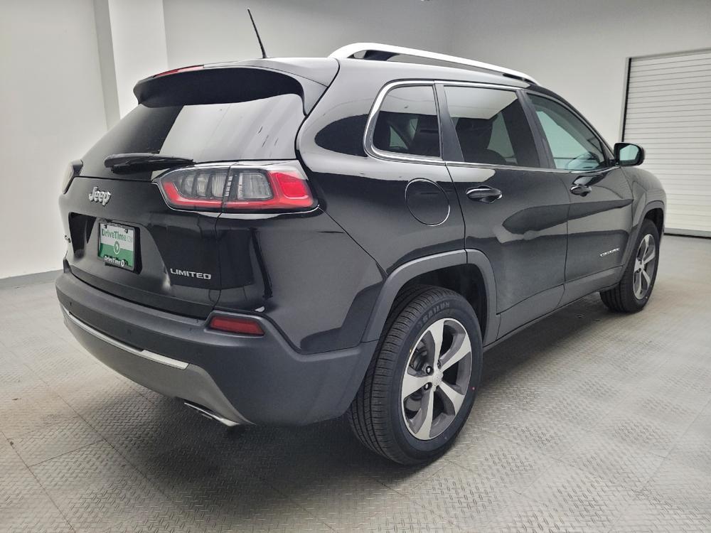 used 2019 Jeep Cherokee car, priced at $16,495
