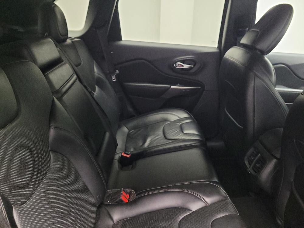 used 2019 Jeep Cherokee car, priced at $16,495