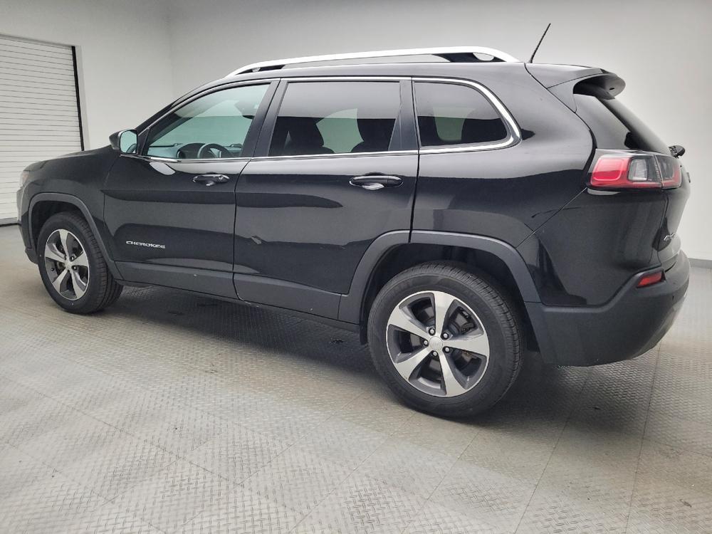 used 2019 Jeep Cherokee car, priced at $16,495