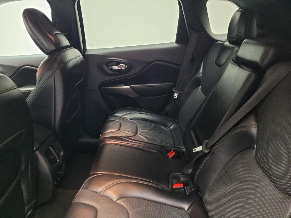 used 2020 Jeep Cherokee car, priced at $21,495
