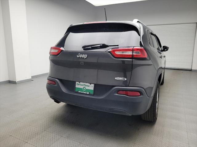 used 2016 Jeep Cherokee car, priced at $12,895