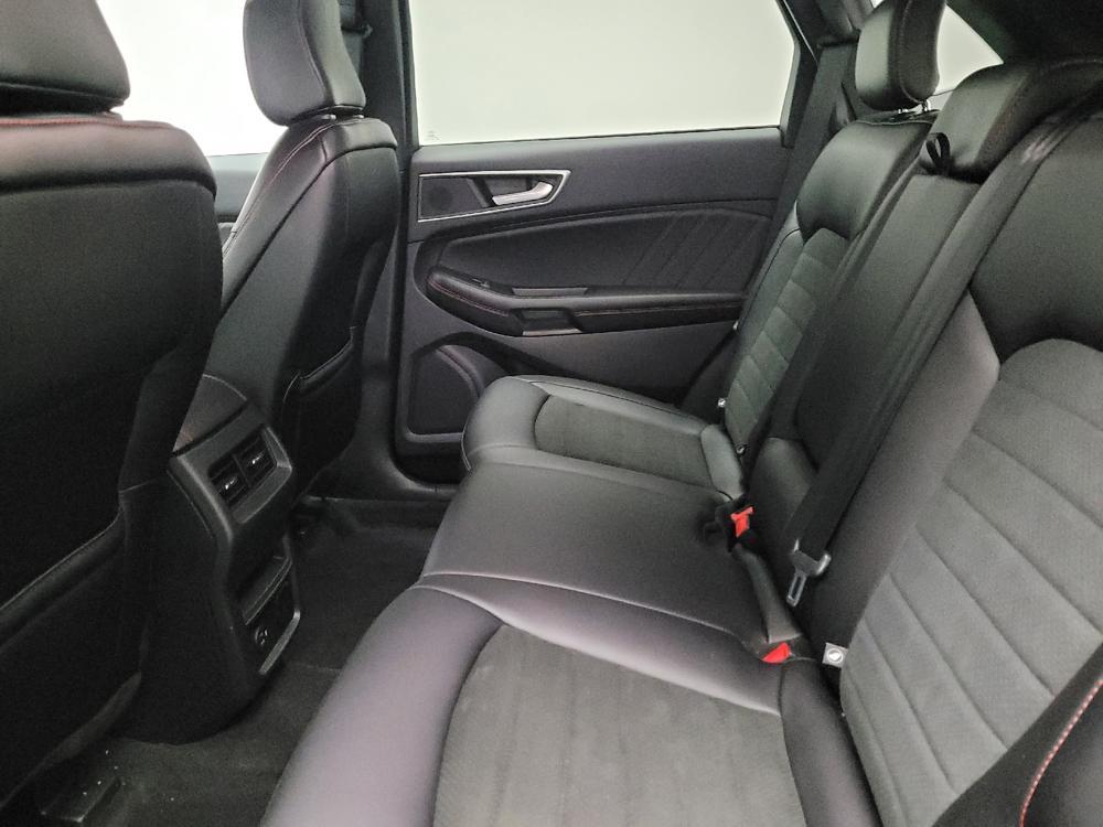 used 2022 Ford Edge car, priced at $24,195