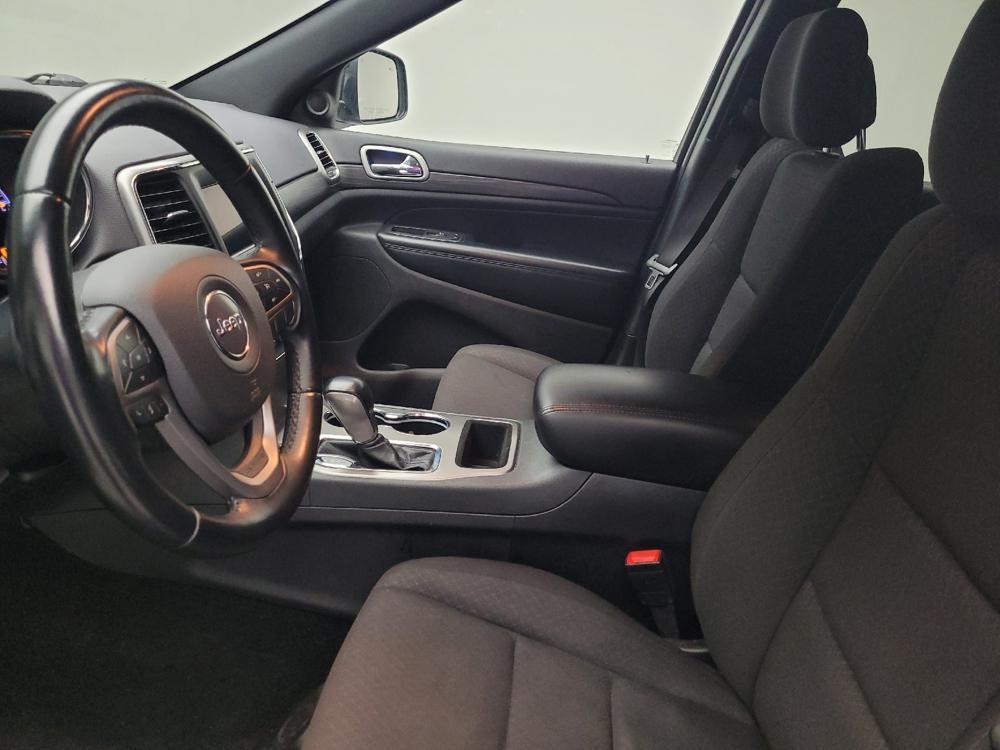 used 2021 Jeep Grand Cherokee car, priced at $27,195