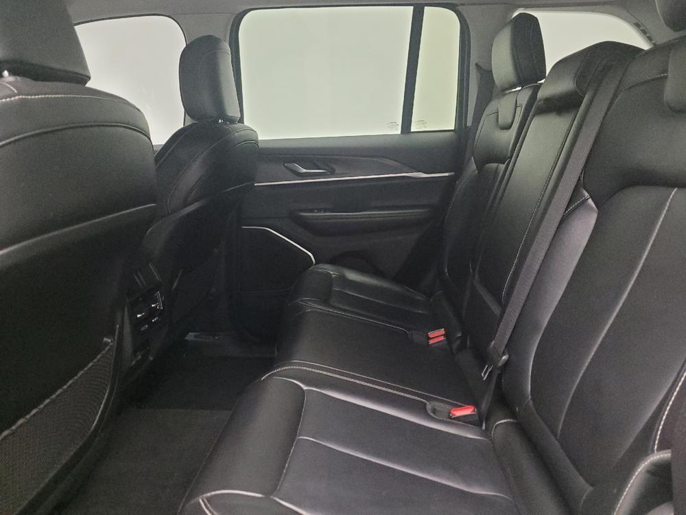 used 2022 Jeep Grand Cherokee car, priced at $27,495