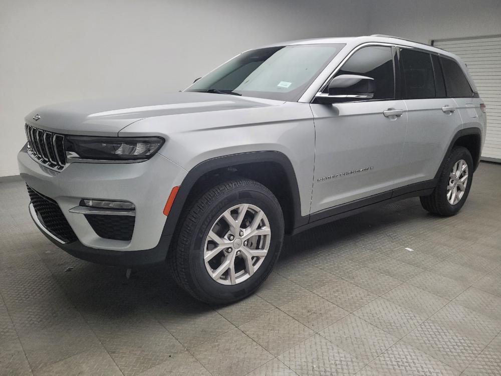 used 2022 Jeep Grand Cherokee car, priced at $27,495