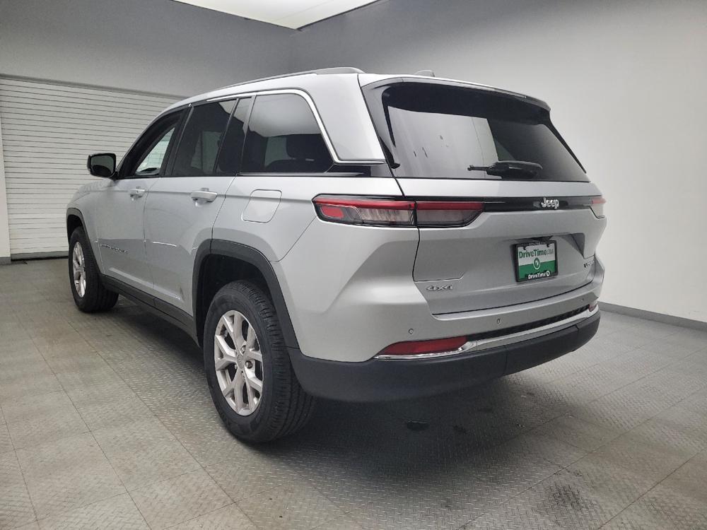 used 2022 Jeep Grand Cherokee car, priced at $27,495