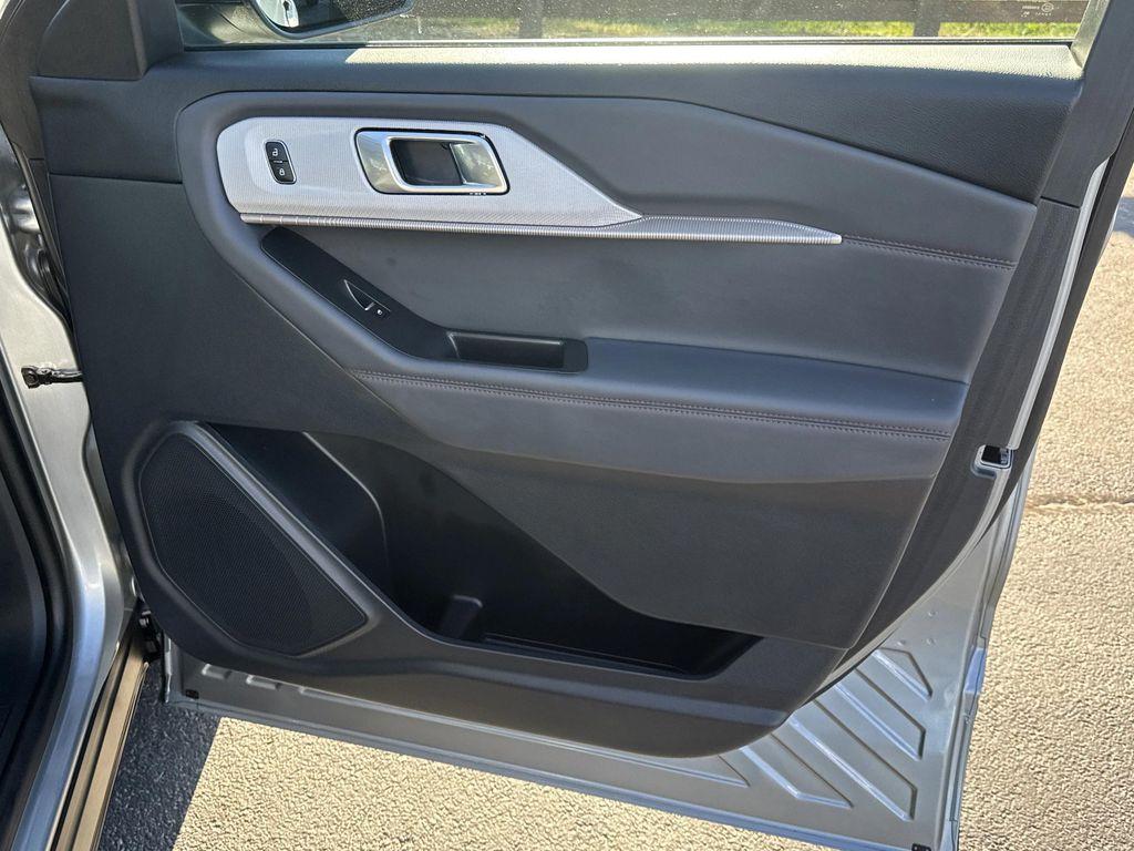 used 2025 Ford Explorer car, priced at $40,461