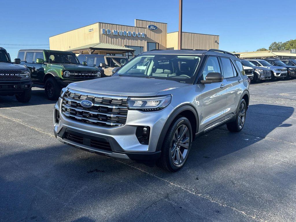 used 2025 Ford Explorer car, priced at $40,461