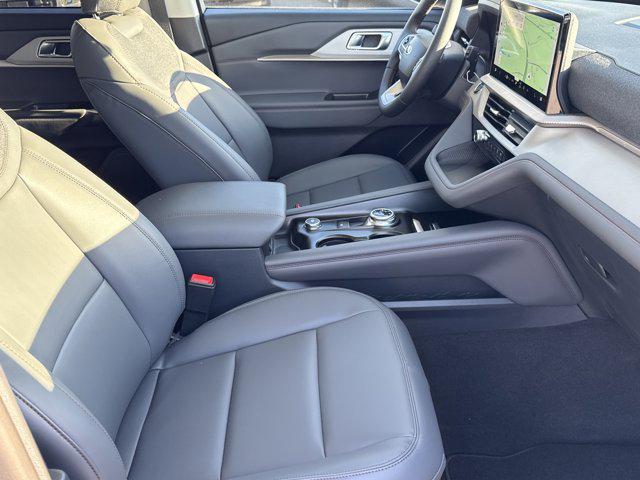 new 2025 Ford Explorer car