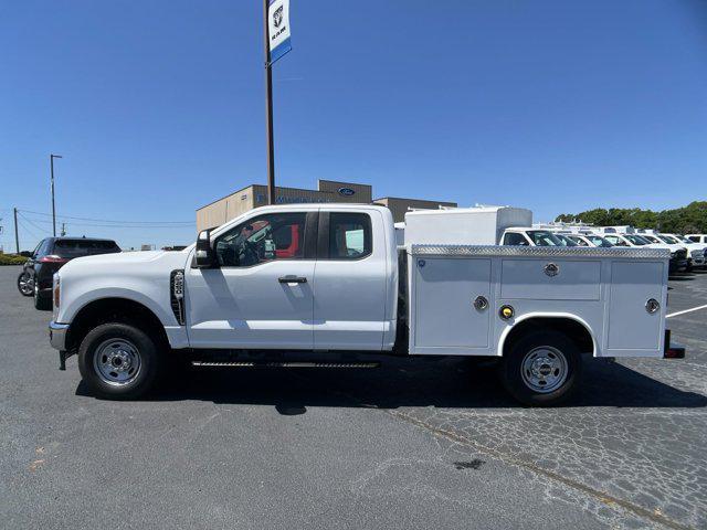 new 2024 Ford F-250 car, priced at $65,132