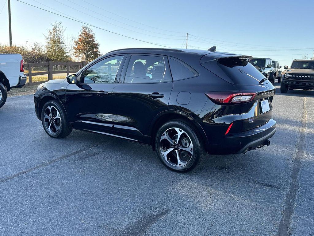 used 2023 Ford Escape car, priced at $29,629
