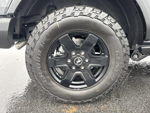 new 2025 Ford Bronco car, priced at $49,107