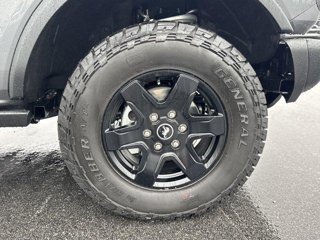 new 2025 Ford Bronco car, priced at $49,107