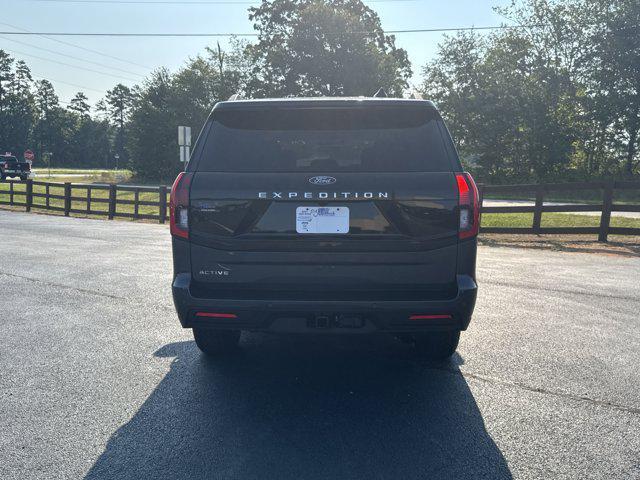 new 2025 Ford Expedition car, priced at $61,587