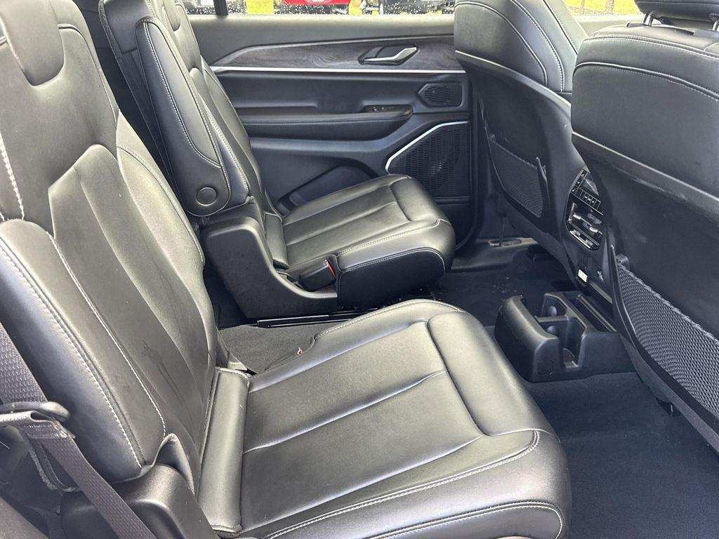 used 2024 Jeep Grand Cherokee L car, priced at $29,903