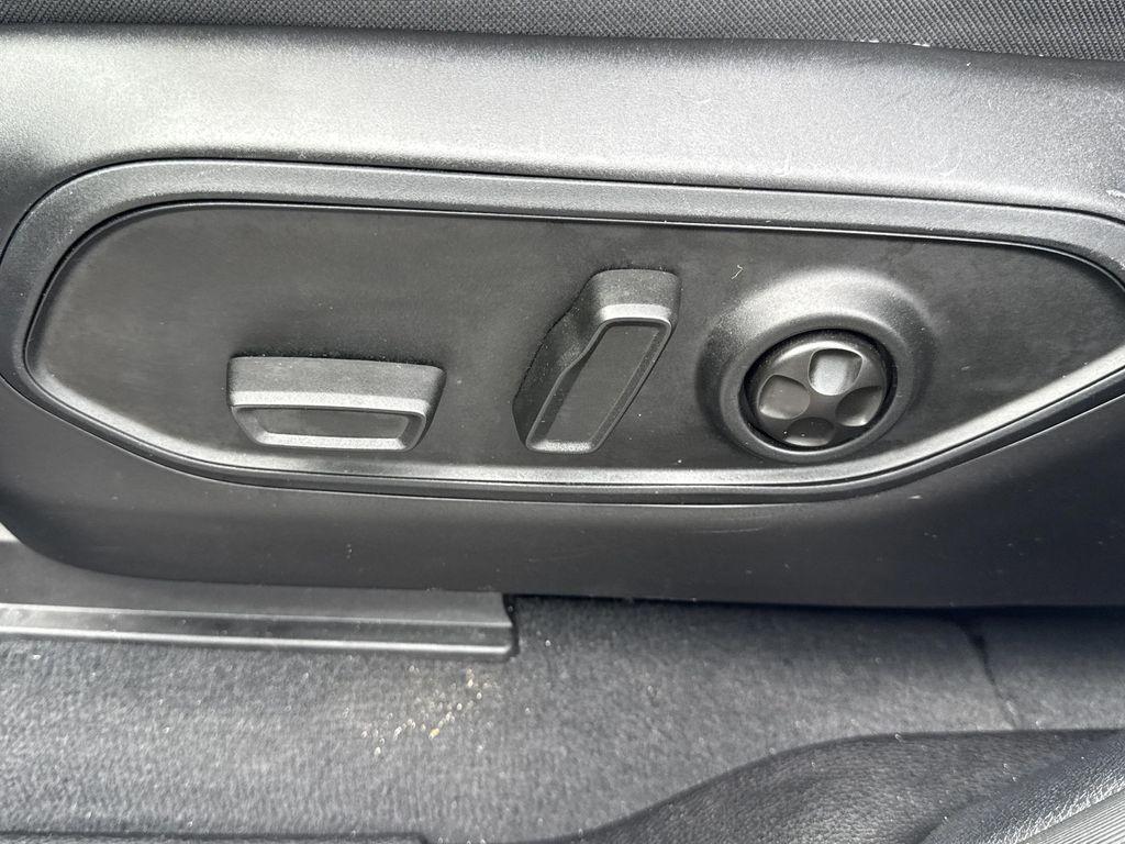 used 2024 Jeep Grand Cherokee L car, priced at $29,903