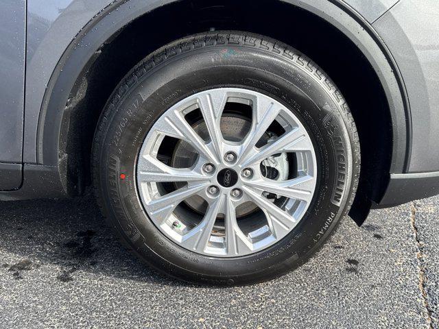 new 2026 Ford Escape car, priced at $31,917