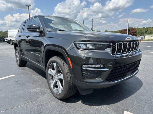 used 2024 Jeep Grand Cherokee car, priced at $36,972