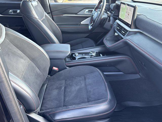 used 2025 Ford Explorer car, priced at $47,985