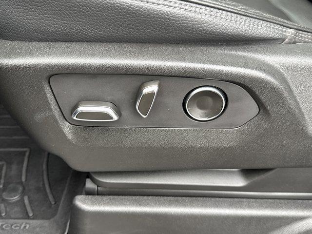 used 2021 GMC Yukon car, priced at $47,399