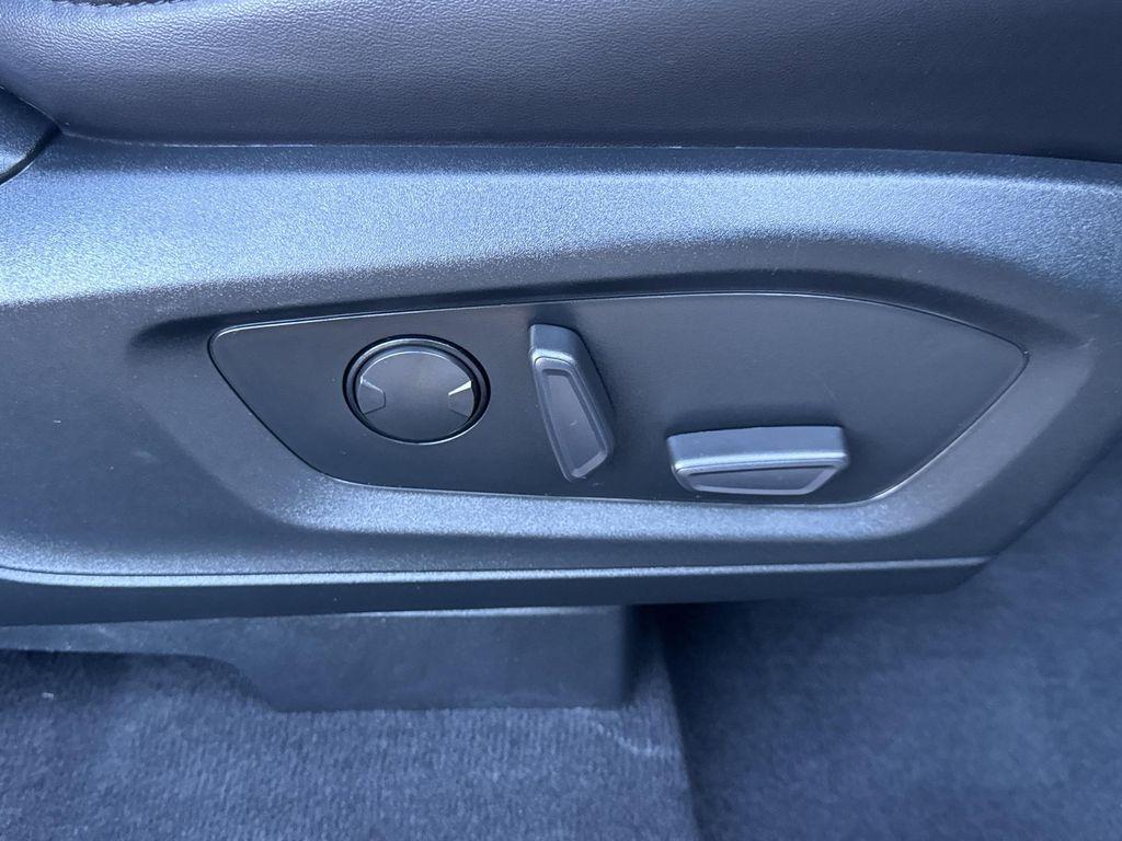 used 2022 Ford Explorer car, priced at $29,882