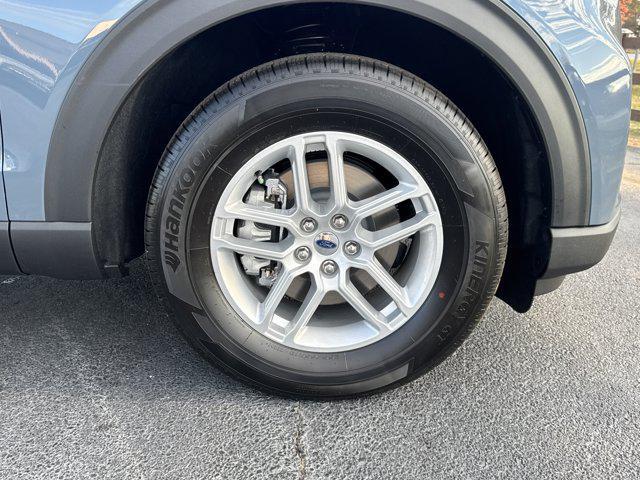 new 2026 Ford Explorer car, priced at $45,602
