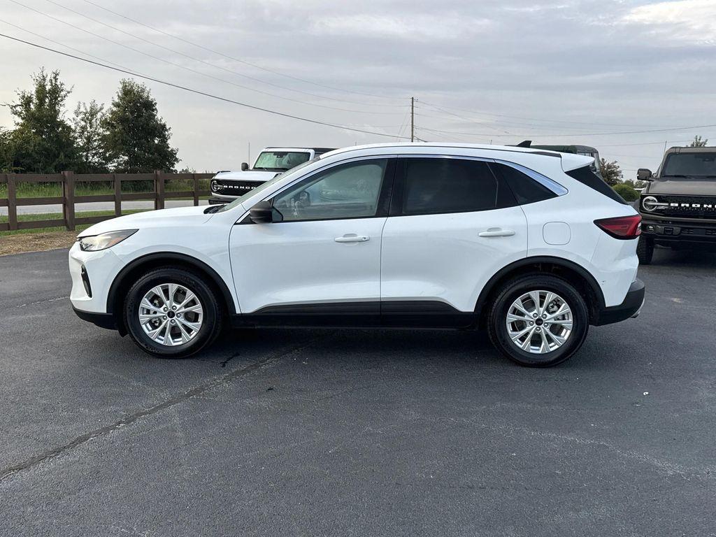 used 2024 Ford Escape car, priced at $19,909