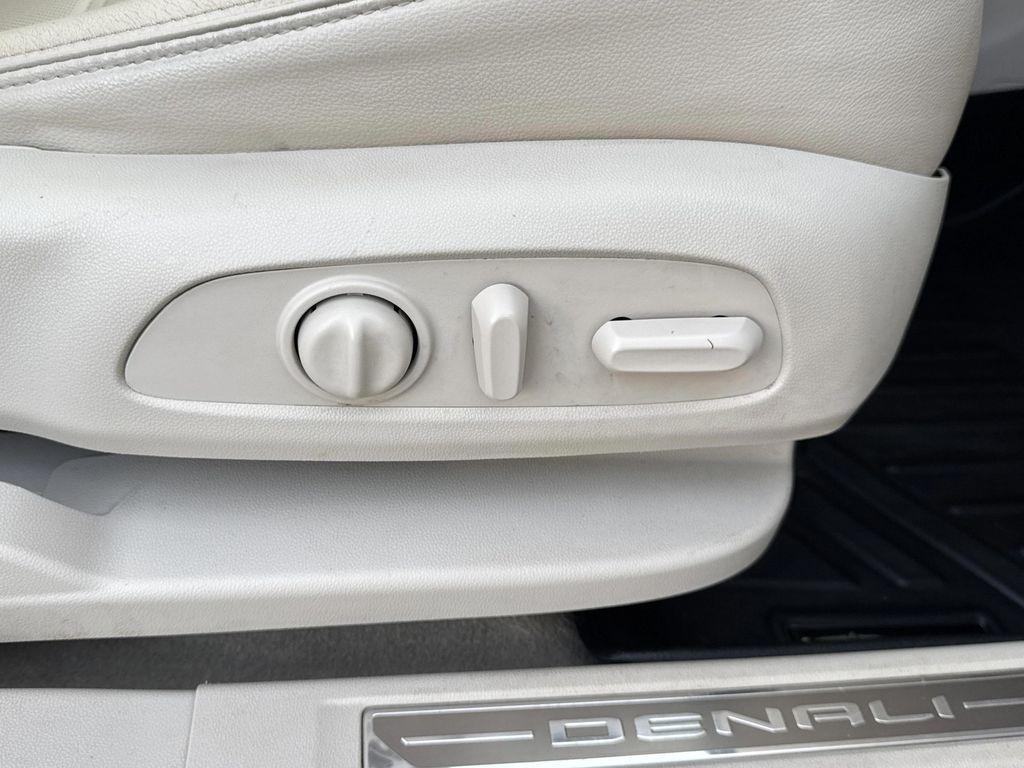 used 2020 GMC Acadia car, priced at $19,963