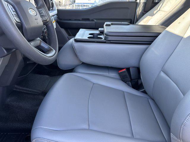 new 2025 Ford F-450 car, priced at $89,994