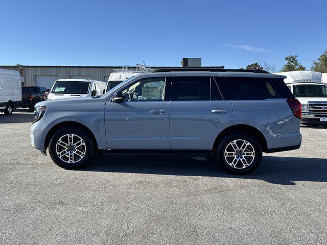 new 2025 Ford Expedition car, priced at $68,024
