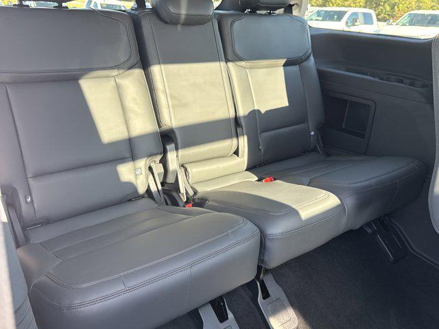 new 2025 Ford Expedition car, priced at $68,024