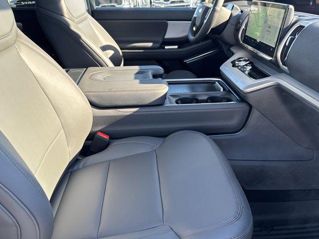 new 2025 Ford Expedition car, priced at $68,024