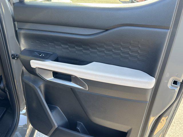 new 2025 Ford Ranger car, priced at $39,989