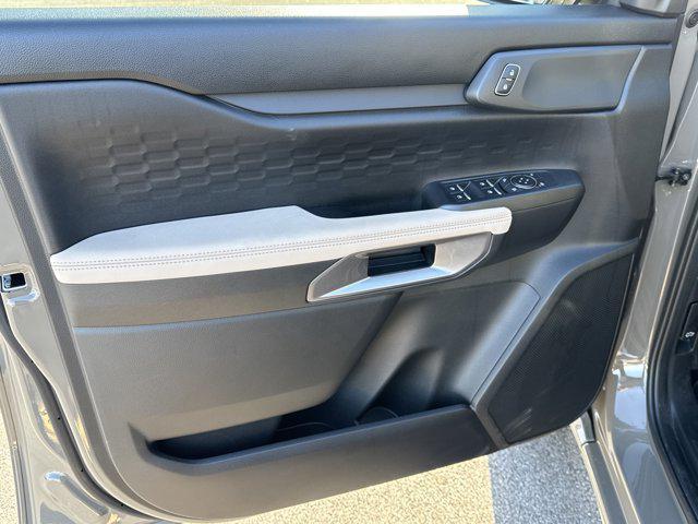 new 2025 Ford Ranger car, priced at $39,989