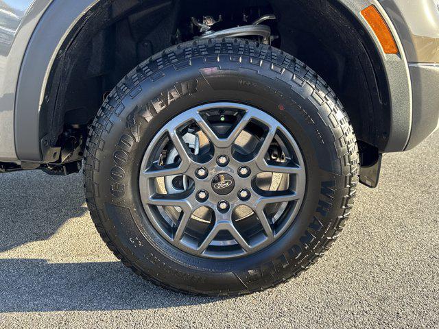 new 2025 Ford Ranger car, priced at $39,989