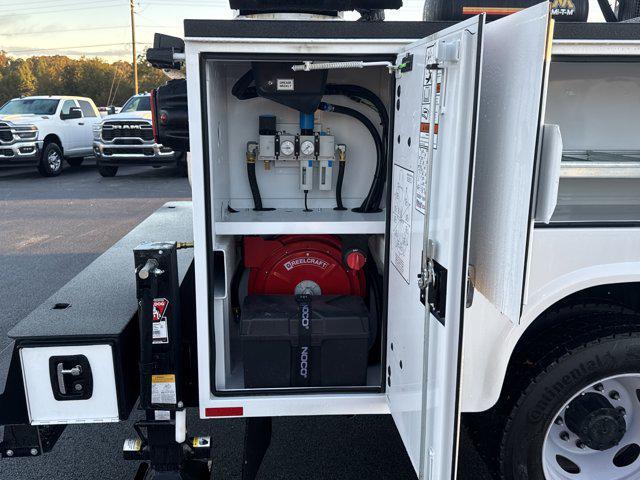 new 2025 Ford F-450 car, priced at $155,936