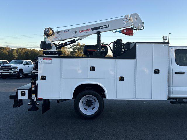 new 2025 Ford F-450 car, priced at $155,936