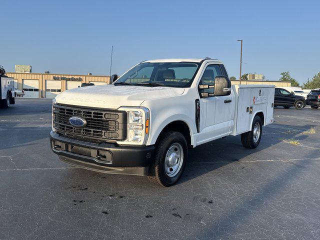 new 2024 Ford F-350 car, priced at $45,677