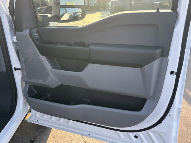 new 2024 Ford F-350 car, priced at $45,677
