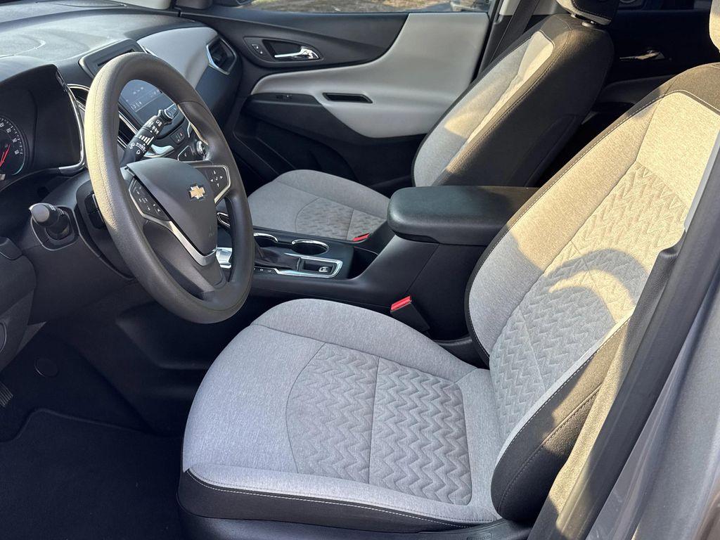 used 2023 Chevrolet Equinox car, priced at $19,644
