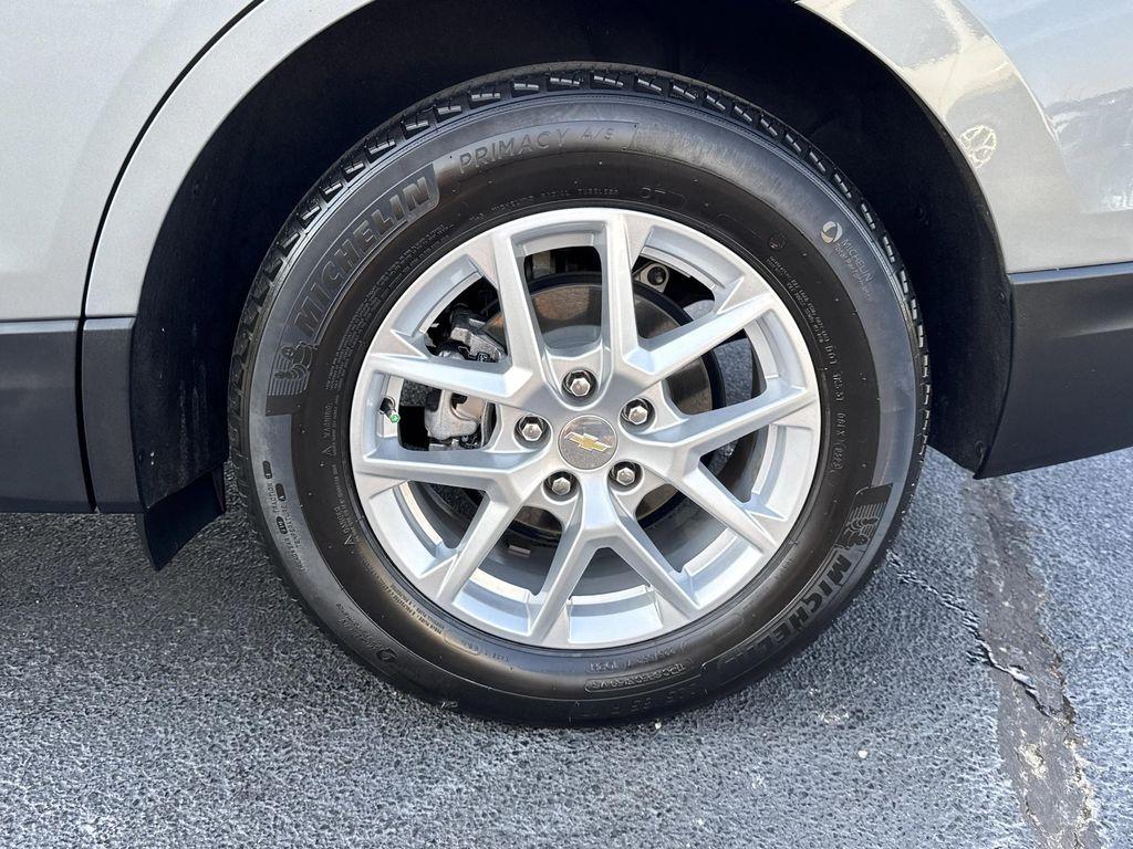 used 2023 Chevrolet Equinox car, priced at $19,644