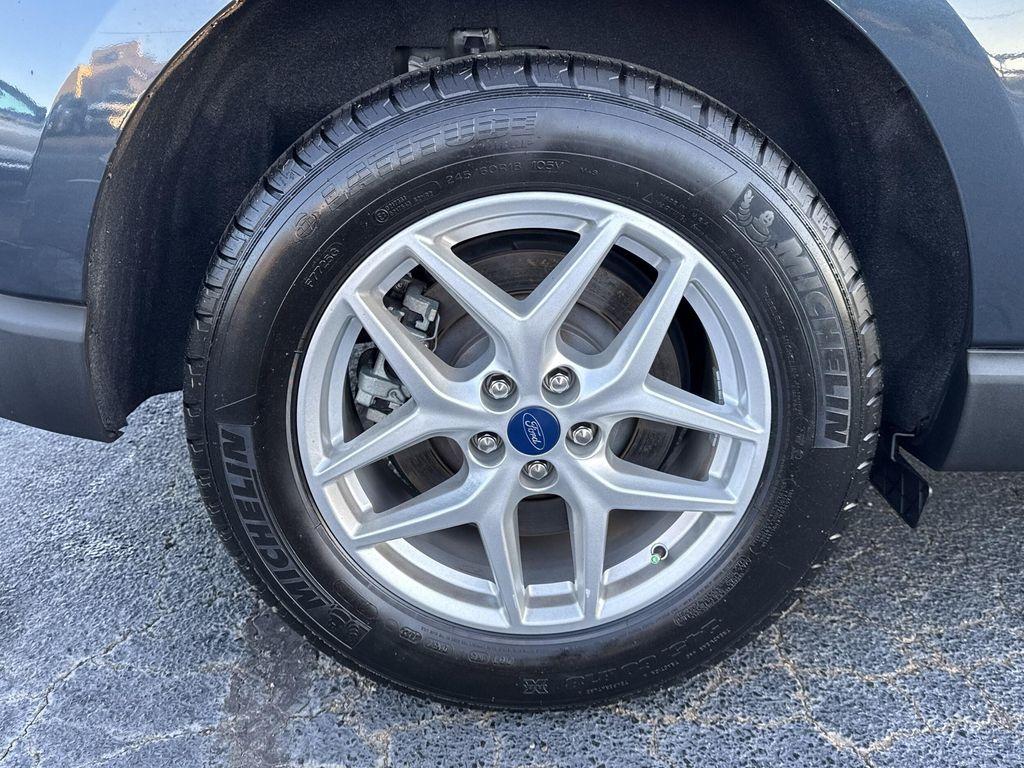 used 2022 Ford Edge car, priced at $27,060